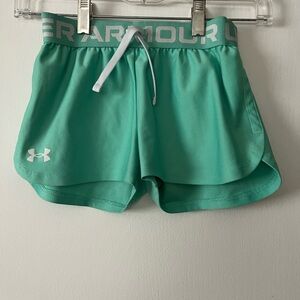 Under Armour Girl’s Green Shorts - Sm